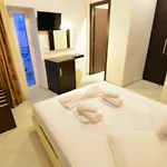 Hotel Kyani Akti 3*