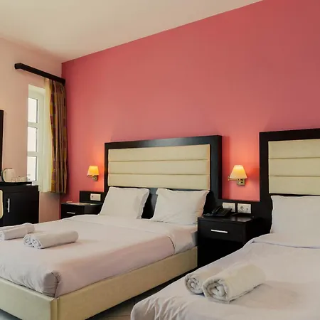 Hotel Kyani Akti