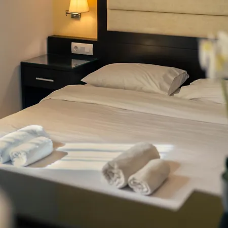 Hotel Kyani Akti