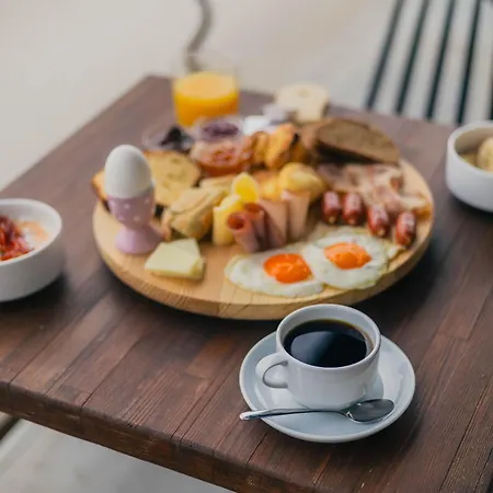 Otel Kyani Akti 3*