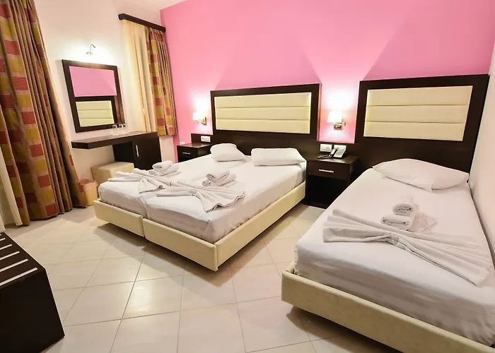 Hotel Kyani Akti 3*